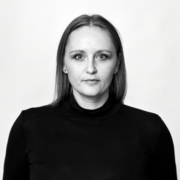 BÁRA PROCHÁZKOVÁ